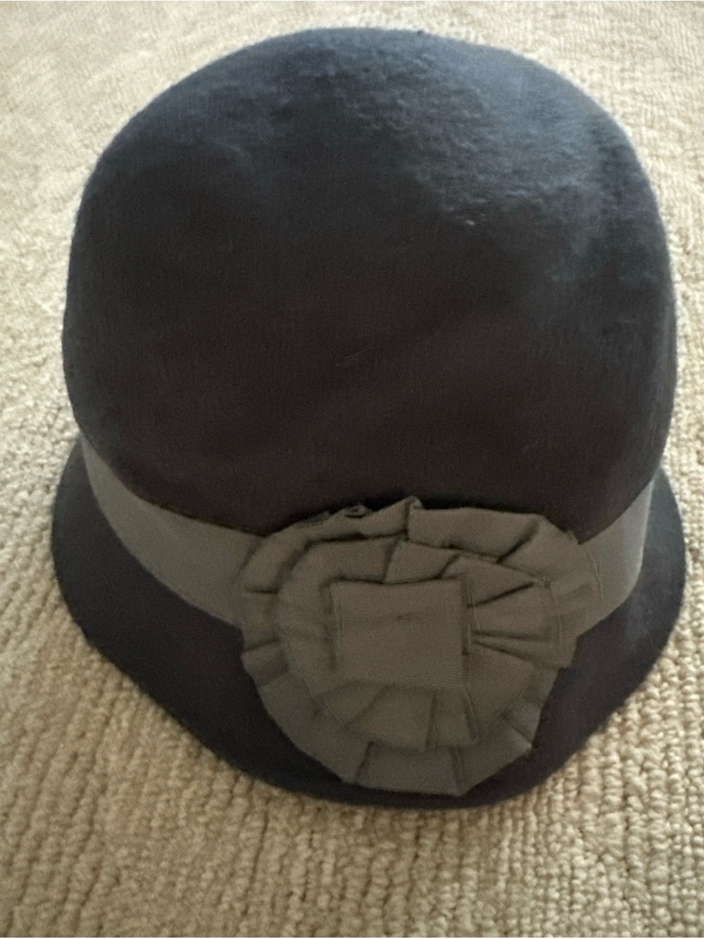 Vintage D&Y Wool Cloche Hat